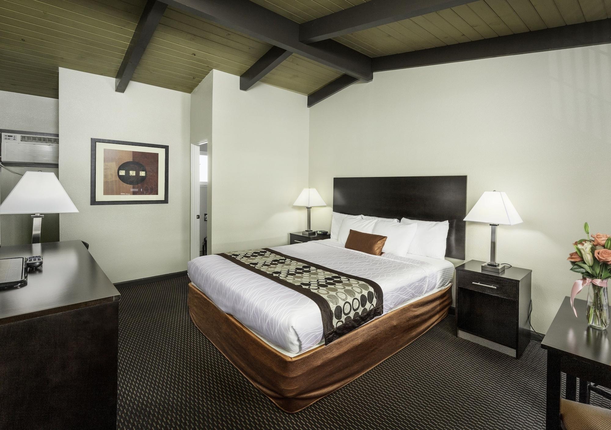 רדינג Thunderbird Lodge מראה חיצוני תמונה