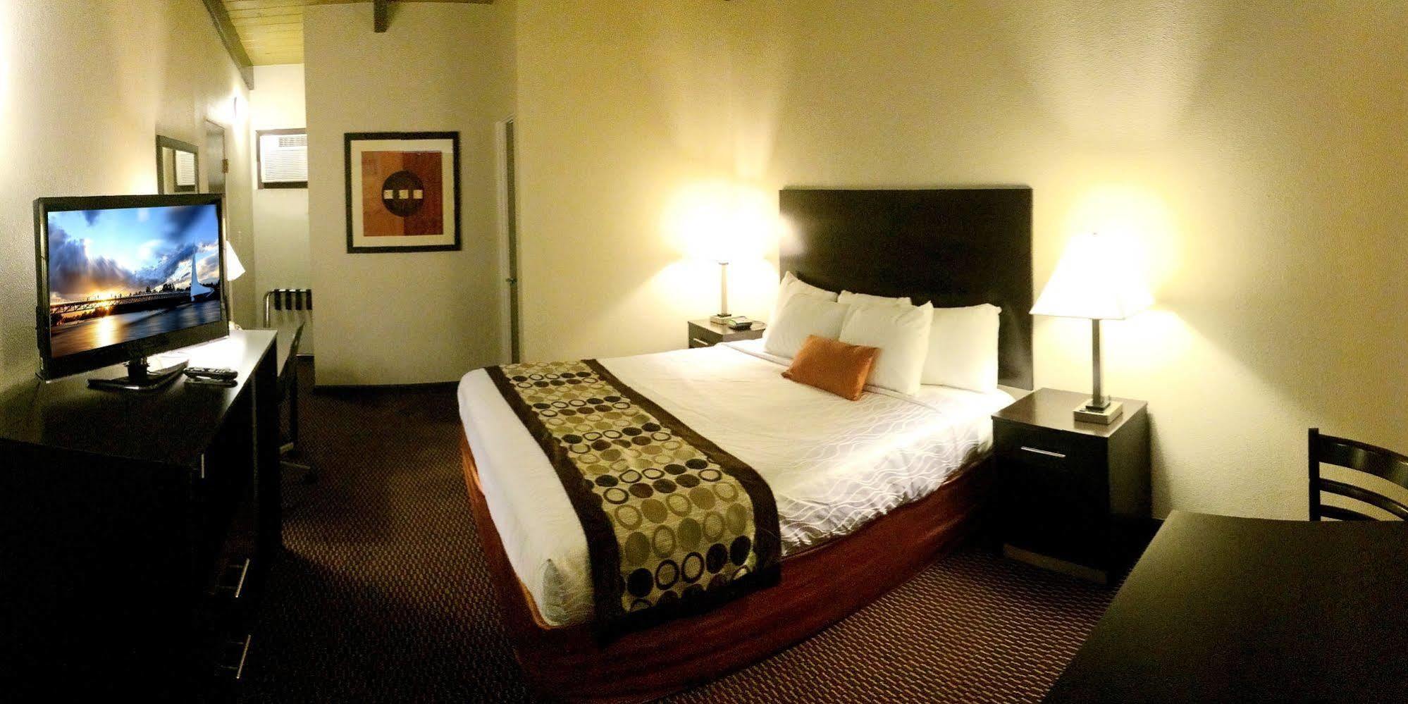 רדינג Thunderbird Lodge מראה חיצוני תמונה
