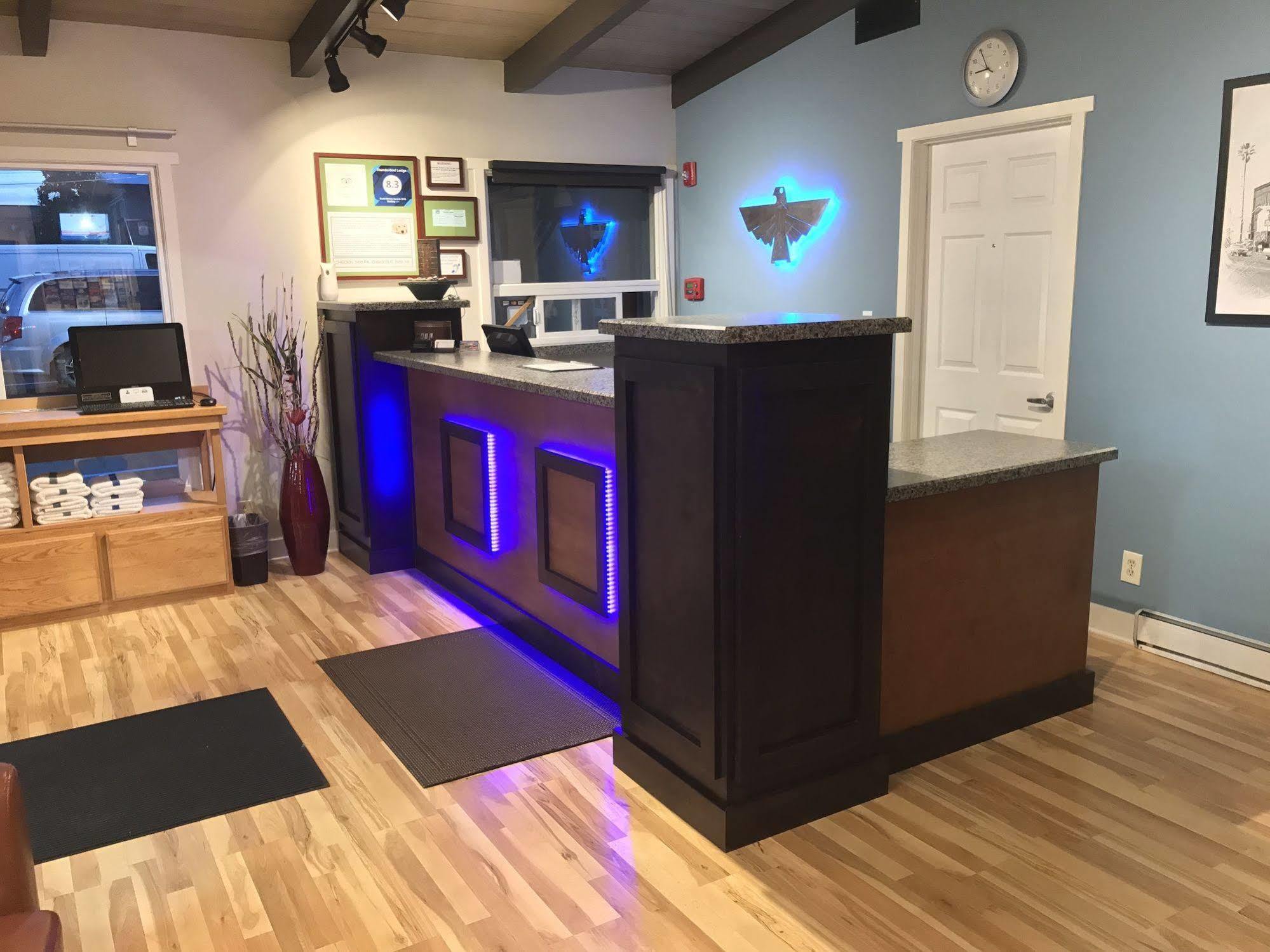 רדינג Thunderbird Lodge מראה חיצוני תמונה