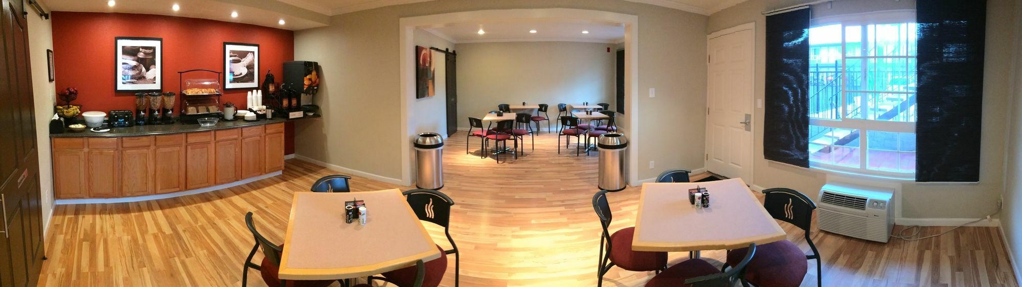רדינג Thunderbird Lodge מראה חיצוני תמונה